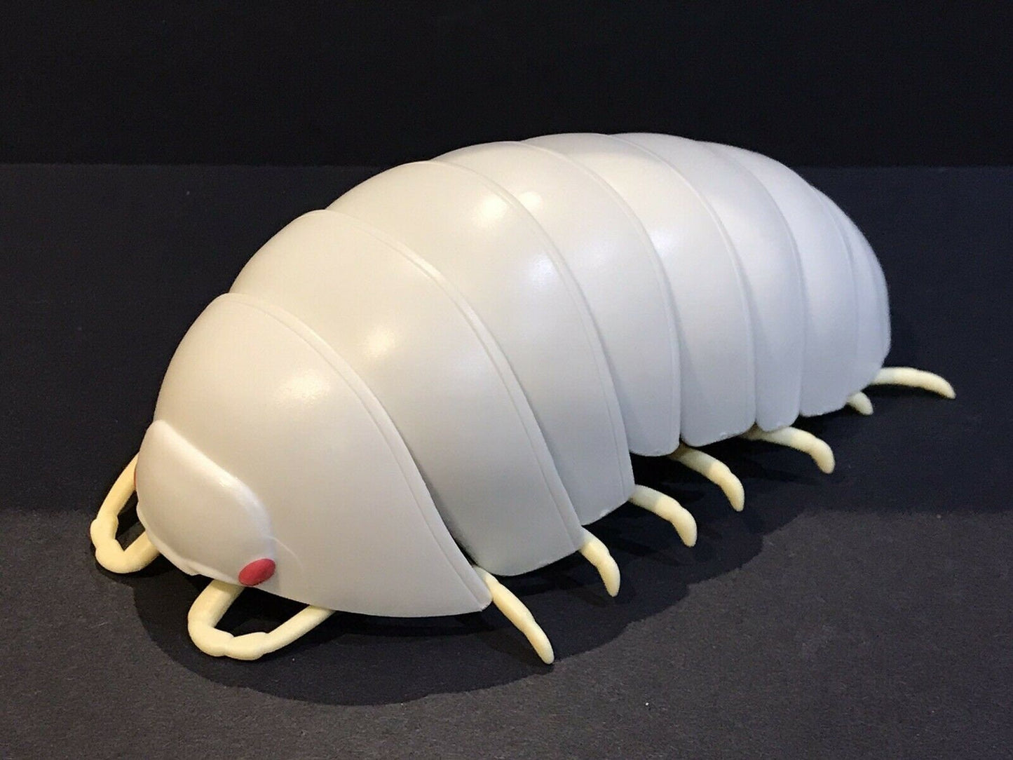 Plastic Pill Bug Roly Poly Insect Potato Bug Isopod Figure w/Moving Parts - CREAM WHITE Color 14cm