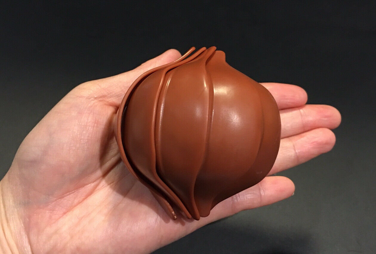 Plastic Pill Bug Roly Poly Insect Potato Bug Isopod Figure w/Moving Parts - REDDISH BROWN Color 14cm