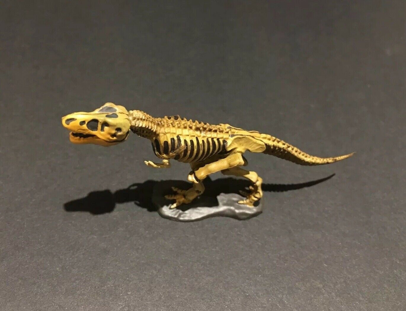 Vintage Kaiyodo Tyrannosaurus Rex Skeleton Dinosaur Dinotales Plastic Miniature Figure