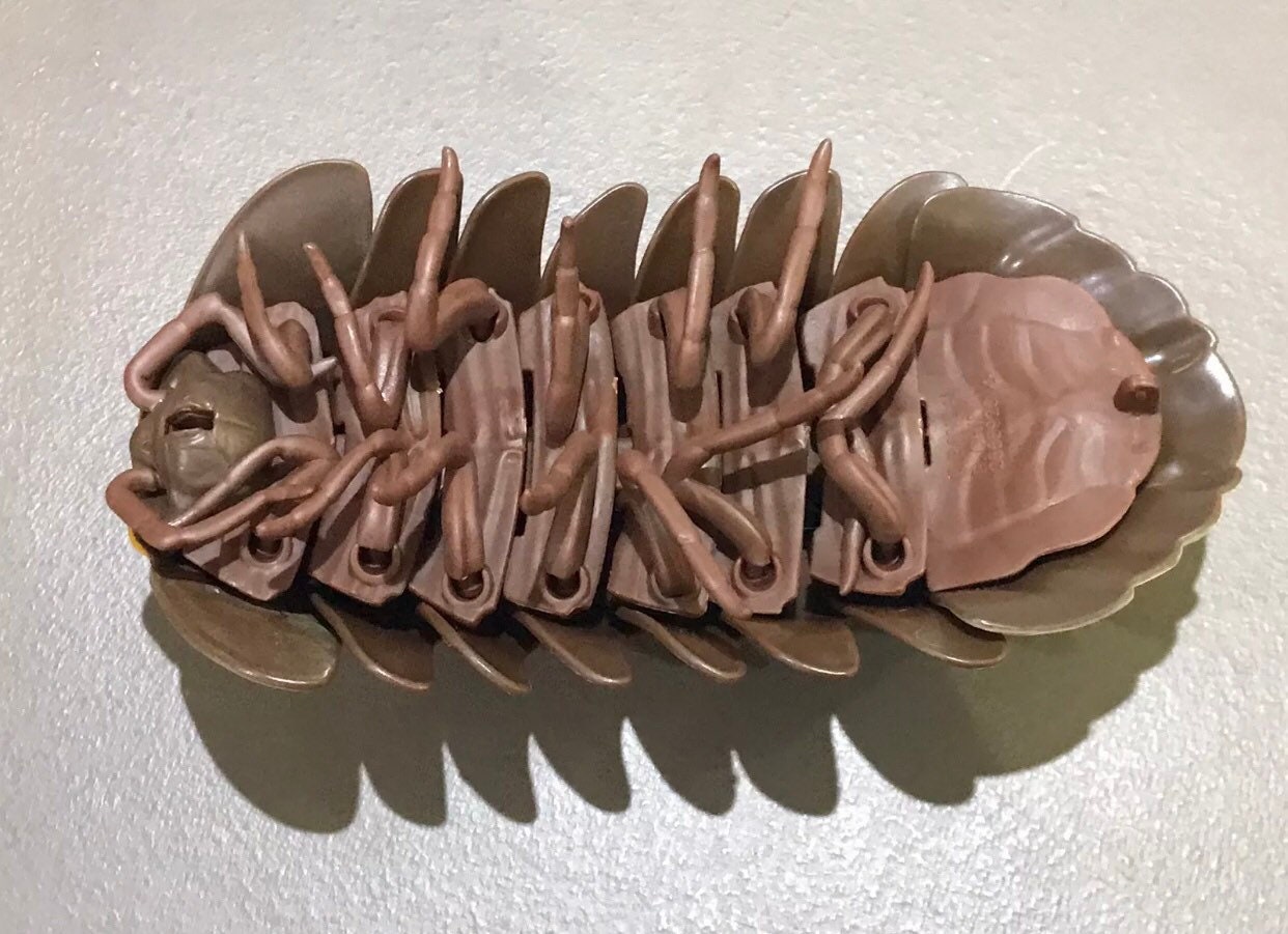 Plastic Pill Bug Roly Poly Insect Potato Bug Isopod Figure w/Moving Parts - RUBBER DUCKY Color 14cm