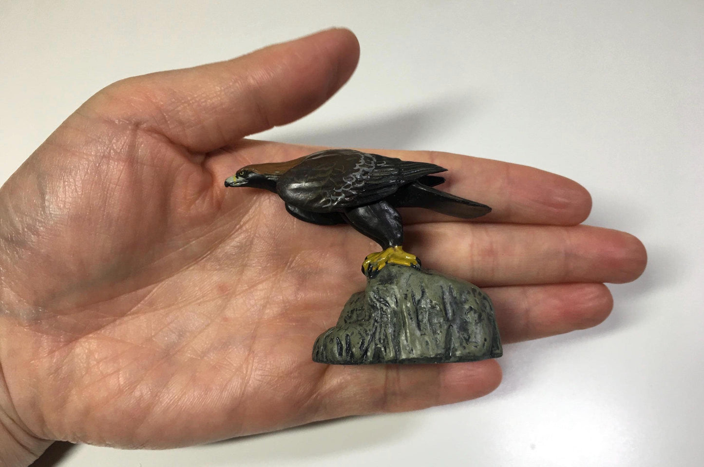 Vintage Colorata Raptor Golden Eagle Bird Figure