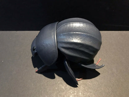 Plastic DUNG BEETLE Insect Bug Dango Mushi Figure w/Moving Parts - BLACK Color