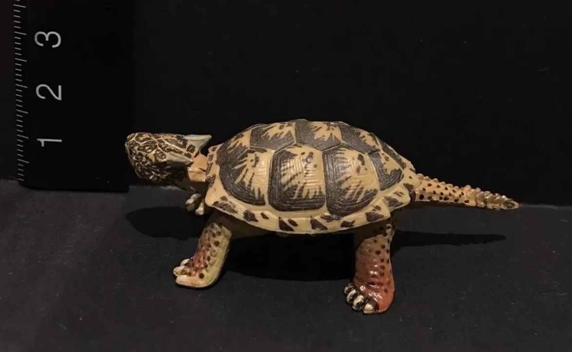 Vintage Kaiyodo Series 2 Meiolania Turtle Dinosaur Dinotales Plastic Miniature Figure