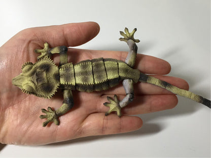 ADVANCE Paternless Bicolor Crested Gecko Figure C 16 cm w/ Movable Joints