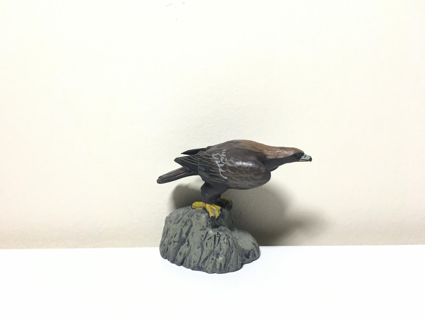 Vintage Colorata Raptor Golden Eagle Bird Figure