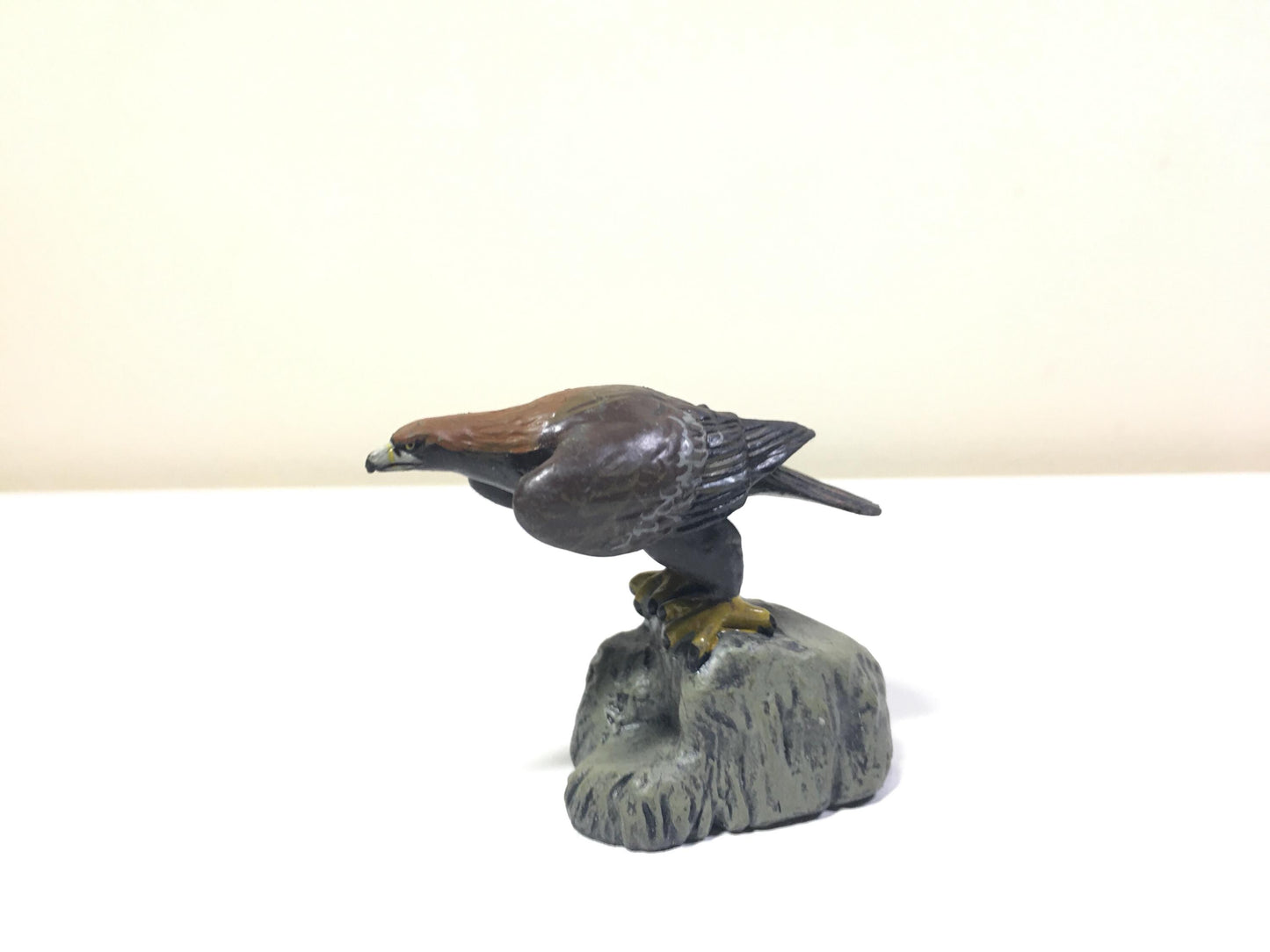 Vintage Colorata Raptor Golden Eagle Bird Figure